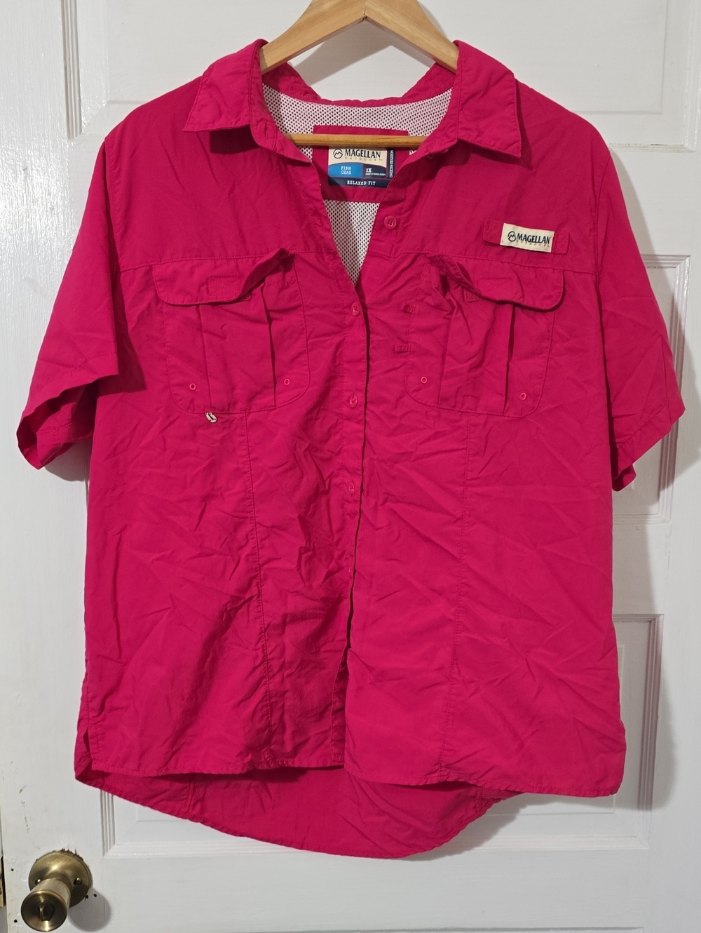 Magellan Outdoors Women's Short-Sleeve Fishing Shirt - Hot Pink